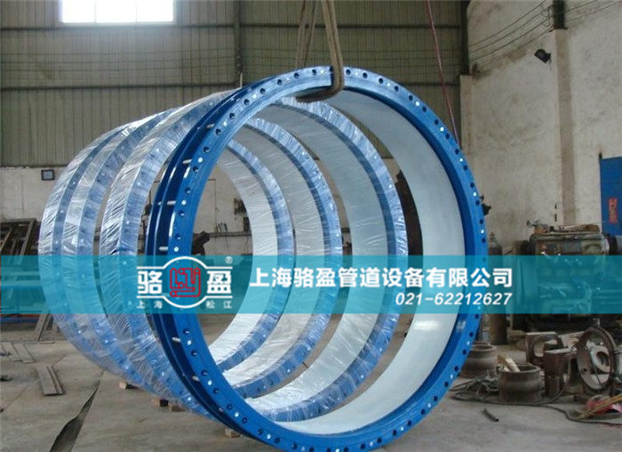 廣西省來賓市忻城縣大口徑<a href=http://renliliufang.cn/ target=_blank class=infotextkey><a href=http://renliliufang.cn target=_blank class=infotextkey>伸縮接頭</a></a>發(fā)貨現(xiàn)場